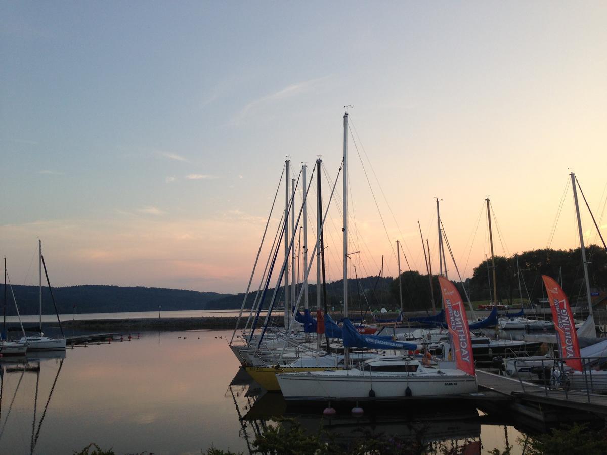Jbx Resort Apartments Lipno 伏尔塔瓦河畔利普诺 外观 照片