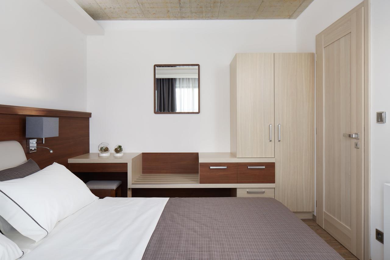 Jbx Resort Apartments Lipno 伏尔塔瓦河畔利普诺 外观 照片