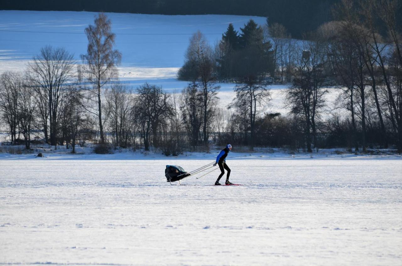 Jbx Resort Apartments Lipno 伏尔塔瓦河畔利普诺 外观 照片