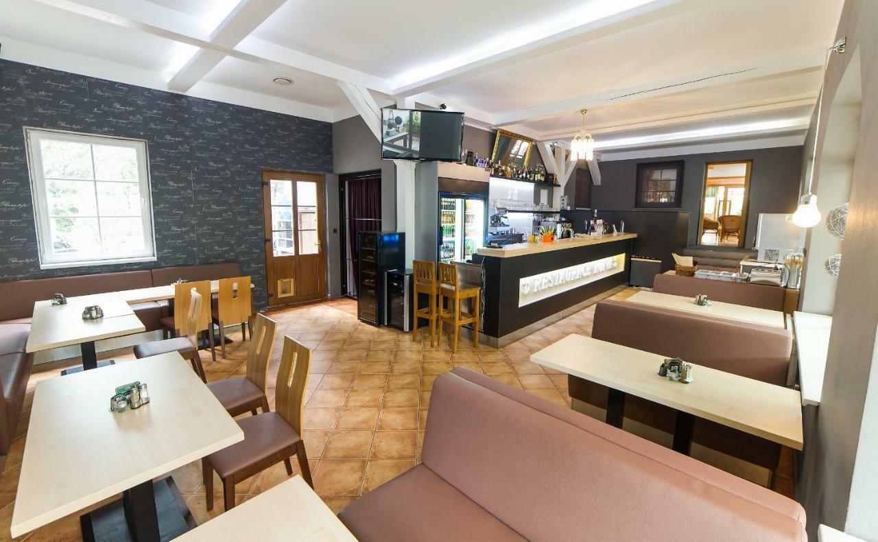 Jbx Resort Apartments Lipno 伏尔塔瓦河畔利普诺 外观 照片